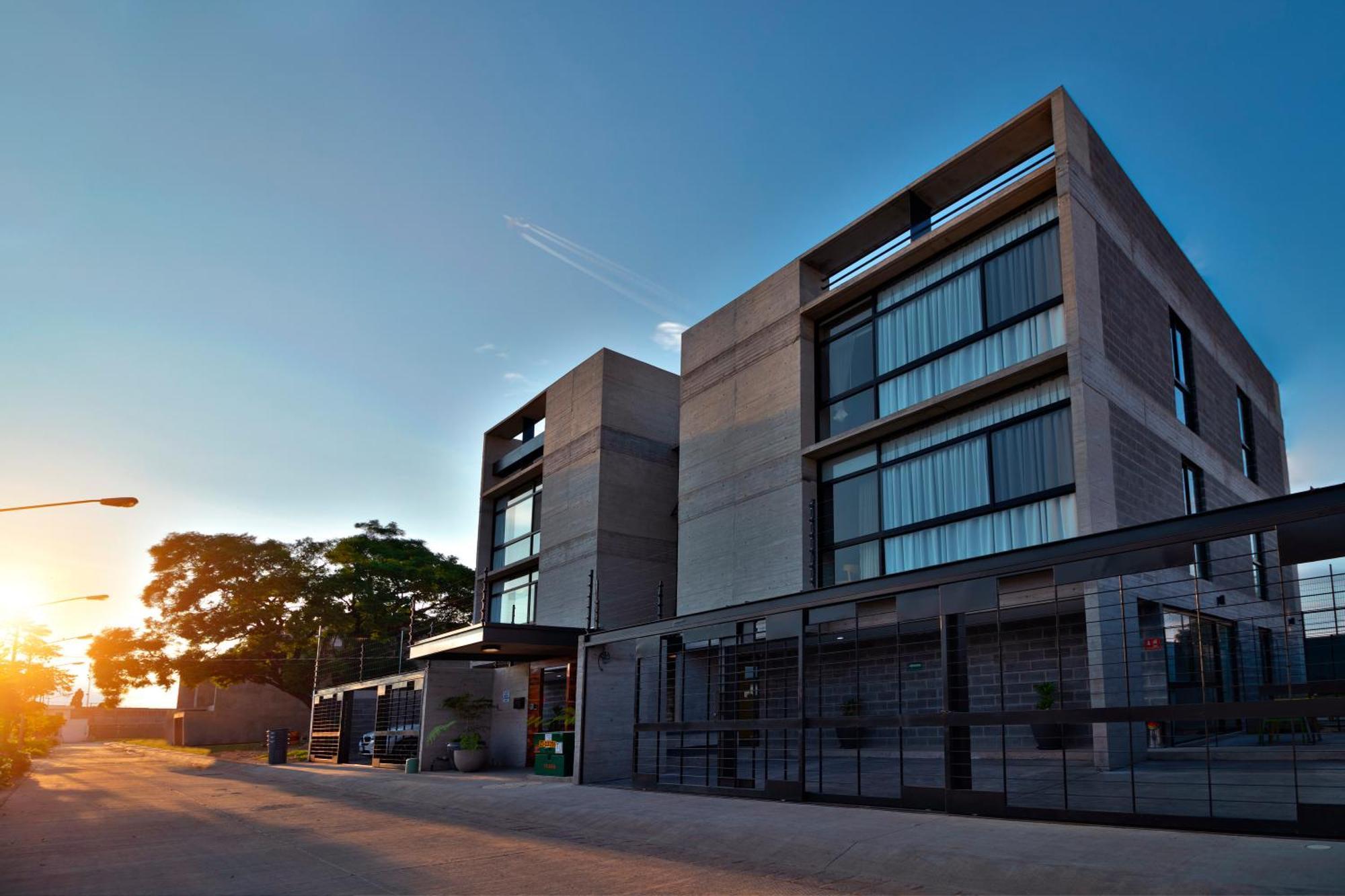 Arboleda 5 Luxury Lofts Aparthotel Силао Екстериор снимка