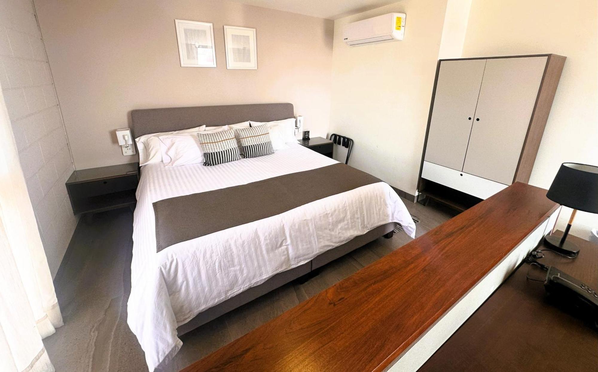Arboleda 5 Luxury Lofts Aparthotel Силао Екстериор снимка