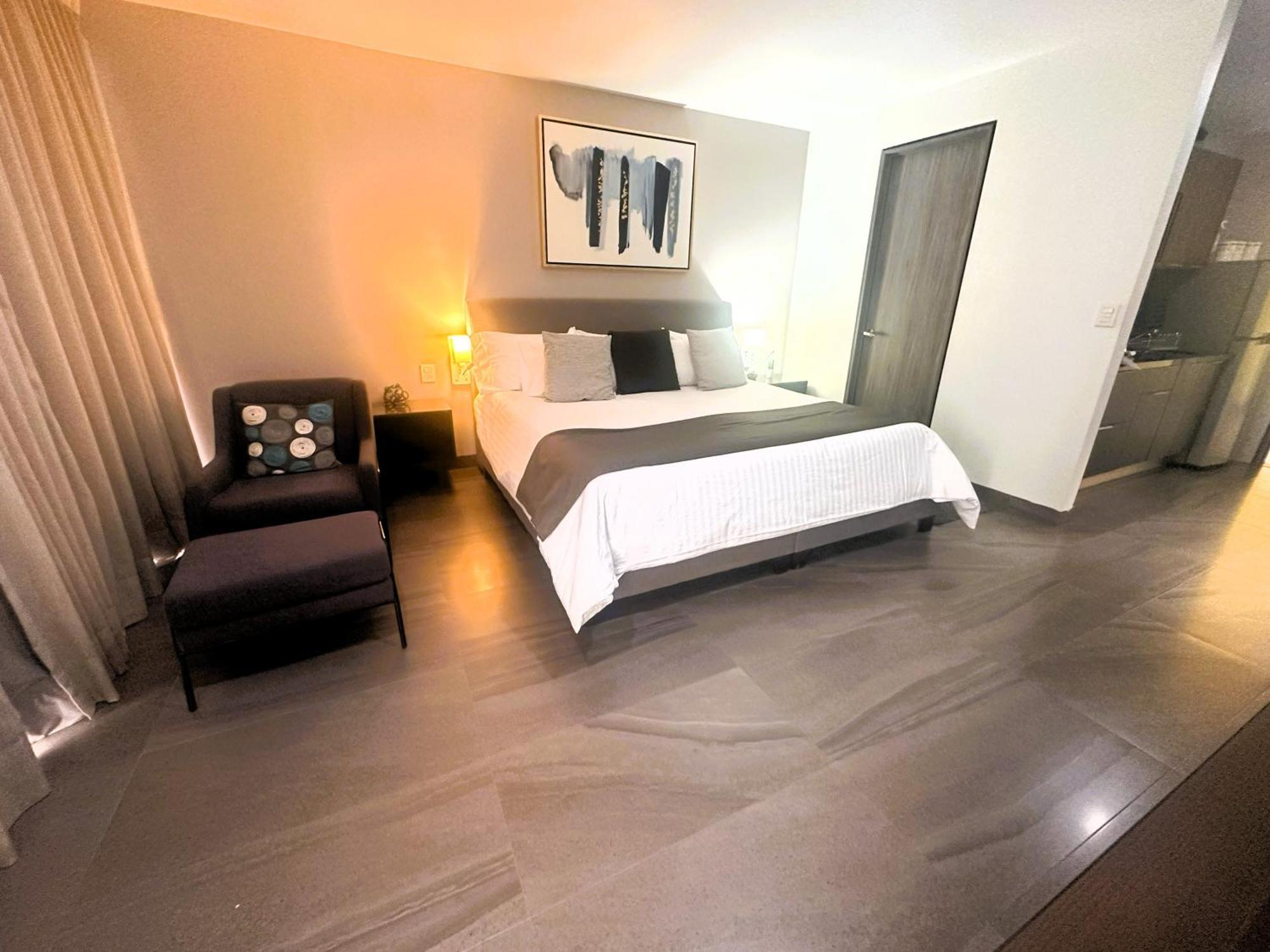 Arboleda 5 Luxury Lofts Aparthotel Силао Екстериор снимка